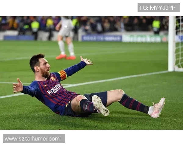 足球明星猴王高清图片展现其独特魅力与精彩瞬间的完美结合