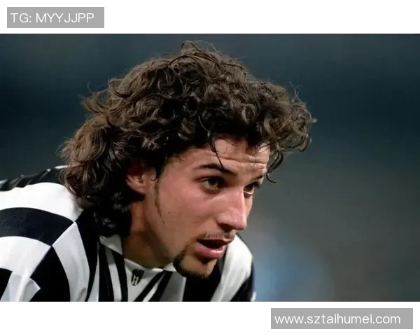 怀念绿茵场上的传奇足坛巨星们的辉煌岁月与不朽传奇